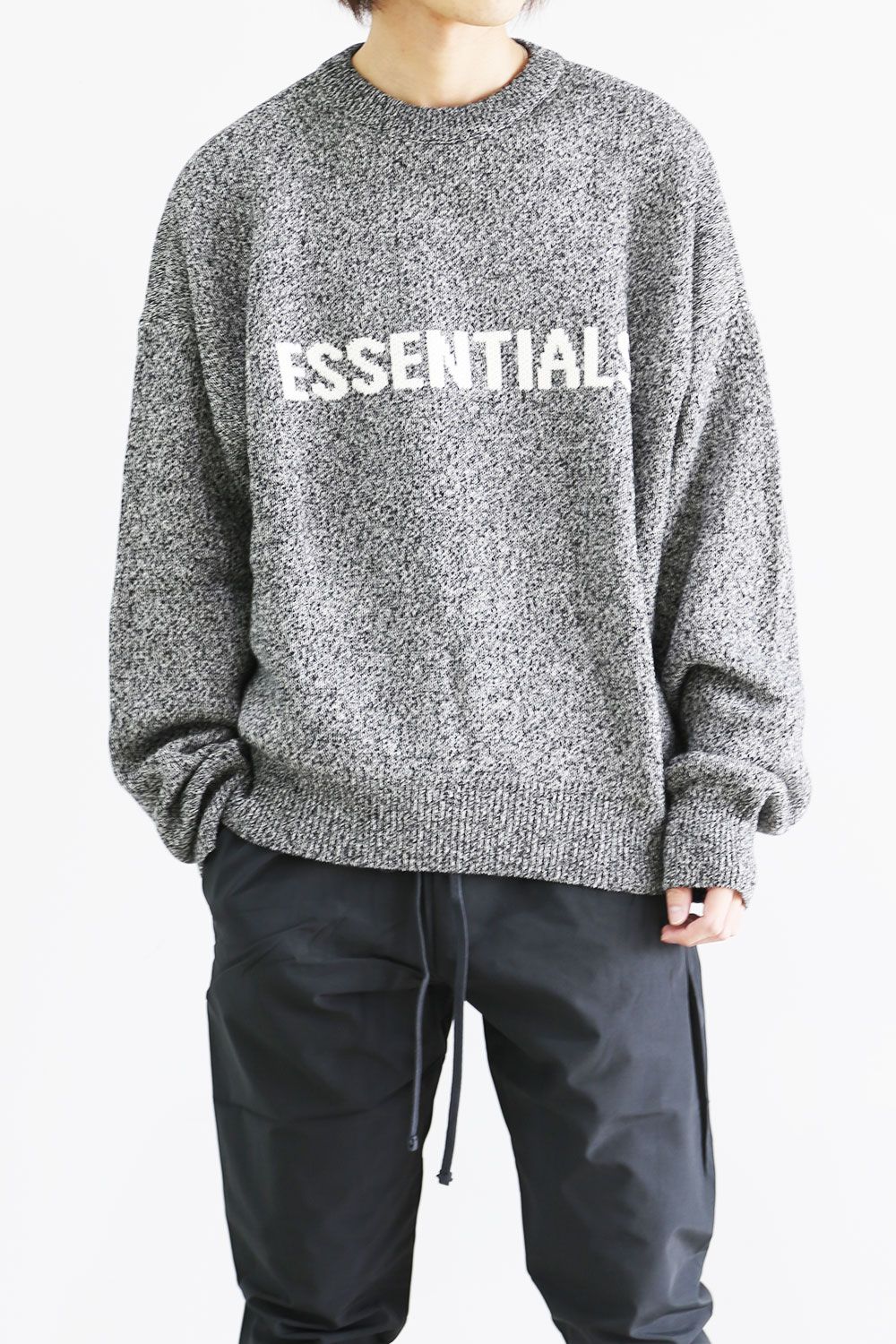 FOG ESSENTIALS - LOGO KNIT / ブラック | Tempt