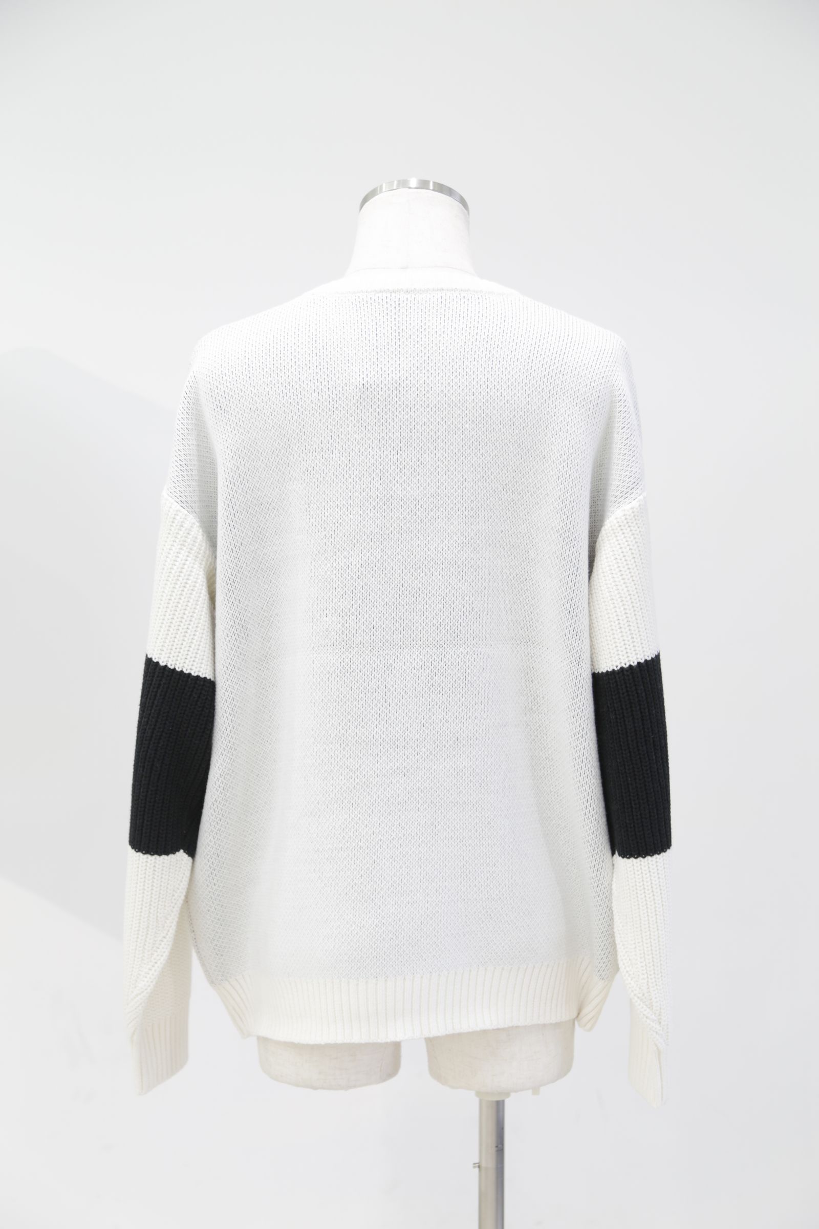 X-girl - ［ラスト1点］BICOLOR OVAL LOGO JACQUARD KNIT TOP