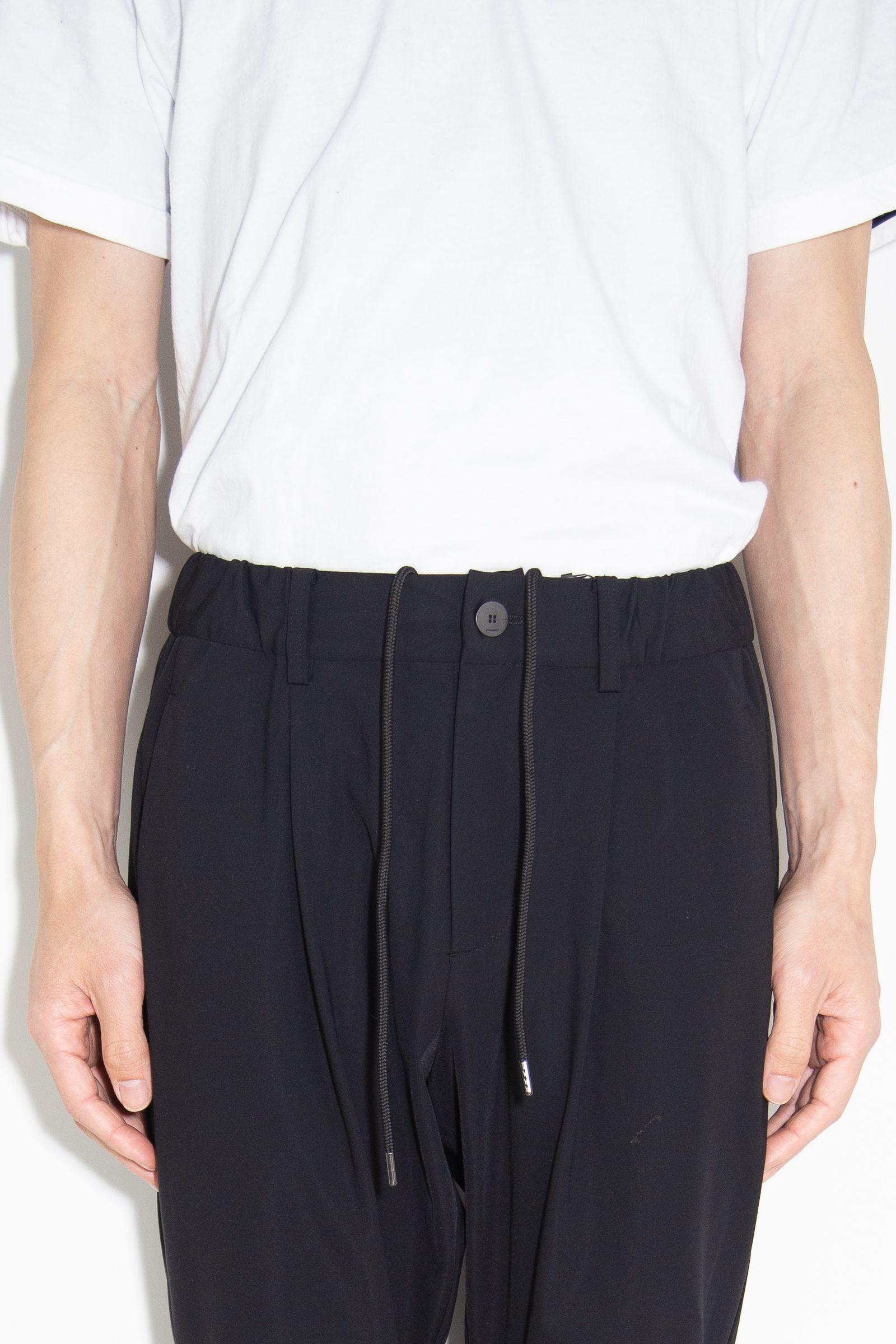 NY/CO STRECH JERSEY REGULAR FIT EASY TROUSERS / ブラック
