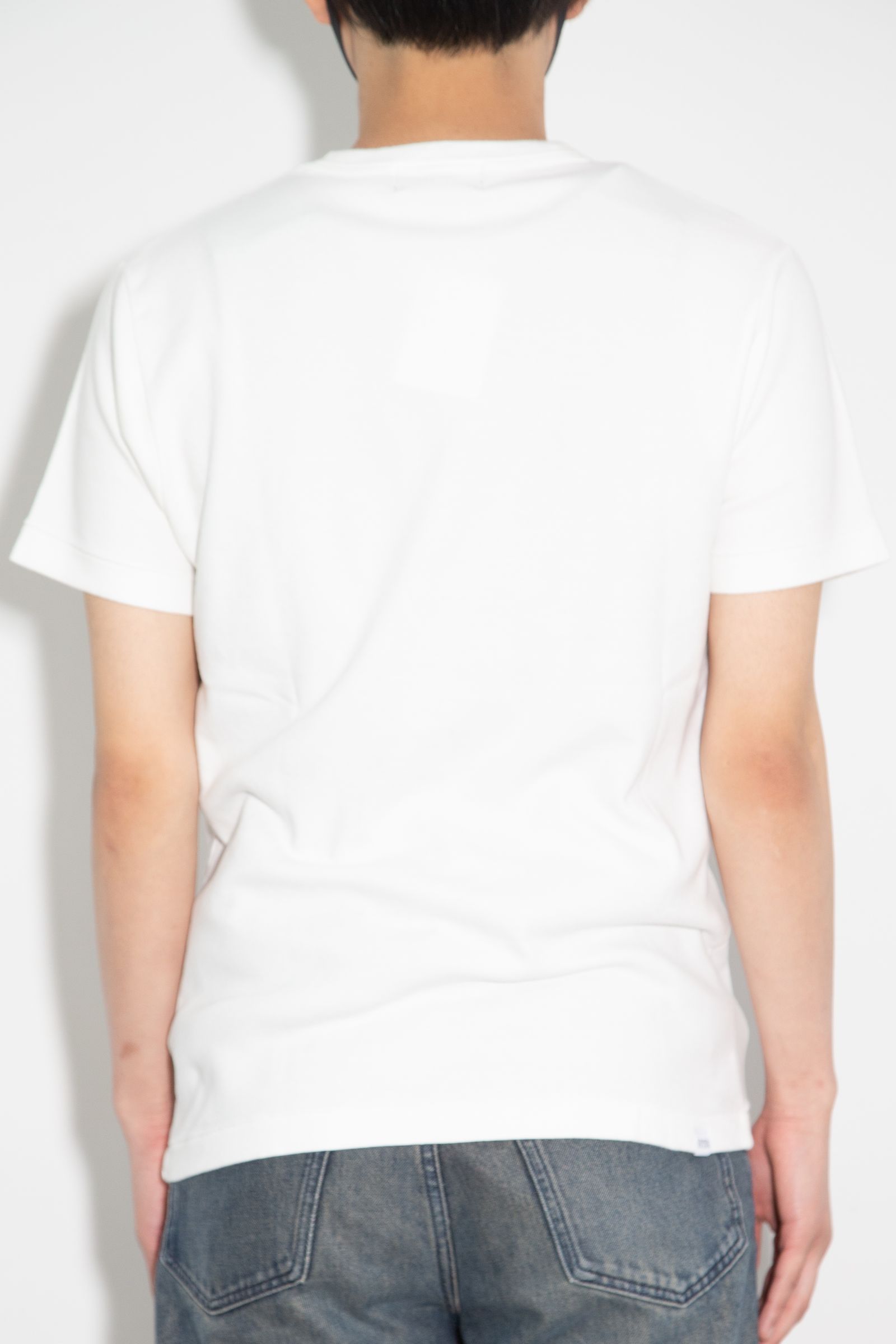 FUTURE DAYS Tシャツ / ホワイト