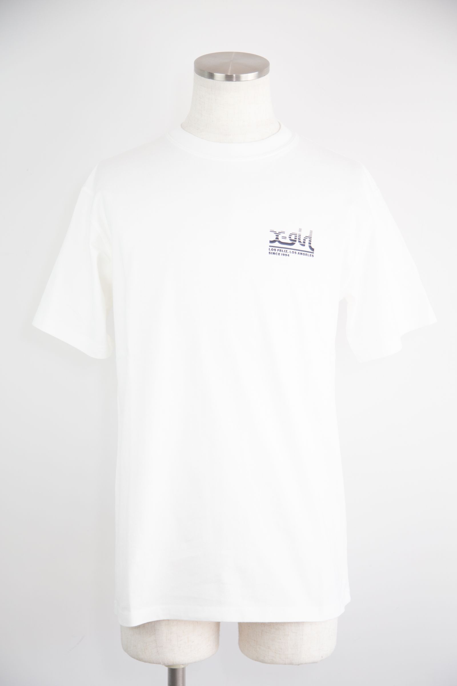 TRIPLE MILLS LOGO S/S TEE / ホワイト