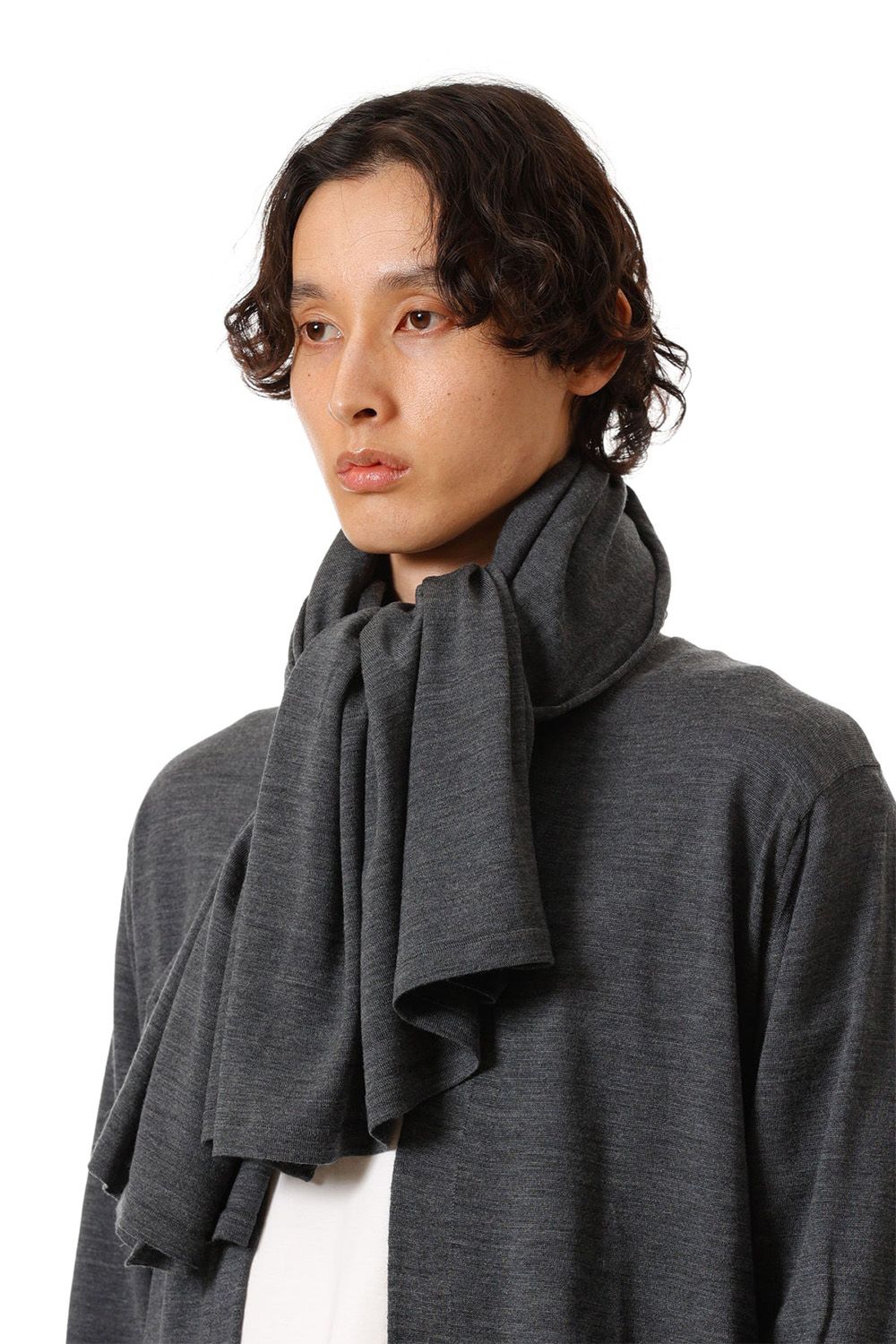 × JOHN SMEDLEY MERINO EXTRAFINE WIDE STOLE