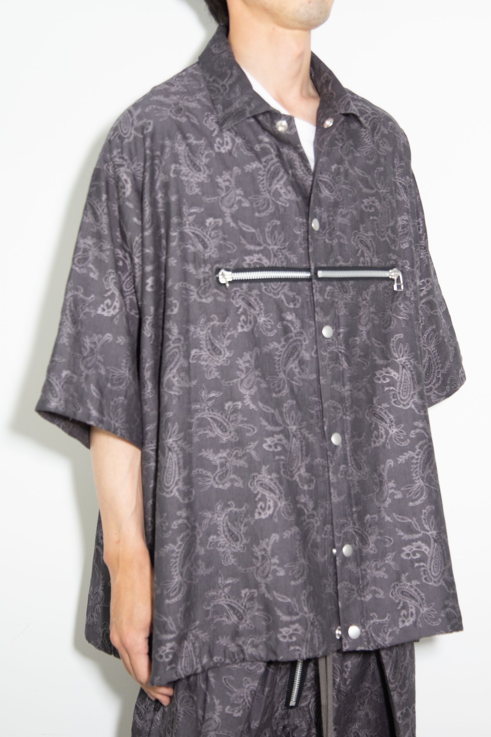 ペイズリー柄ハーフスリーブシャツ / Paisley Front Zip Harf Sleeve Shirts / ダークグレー / ag-9060-1