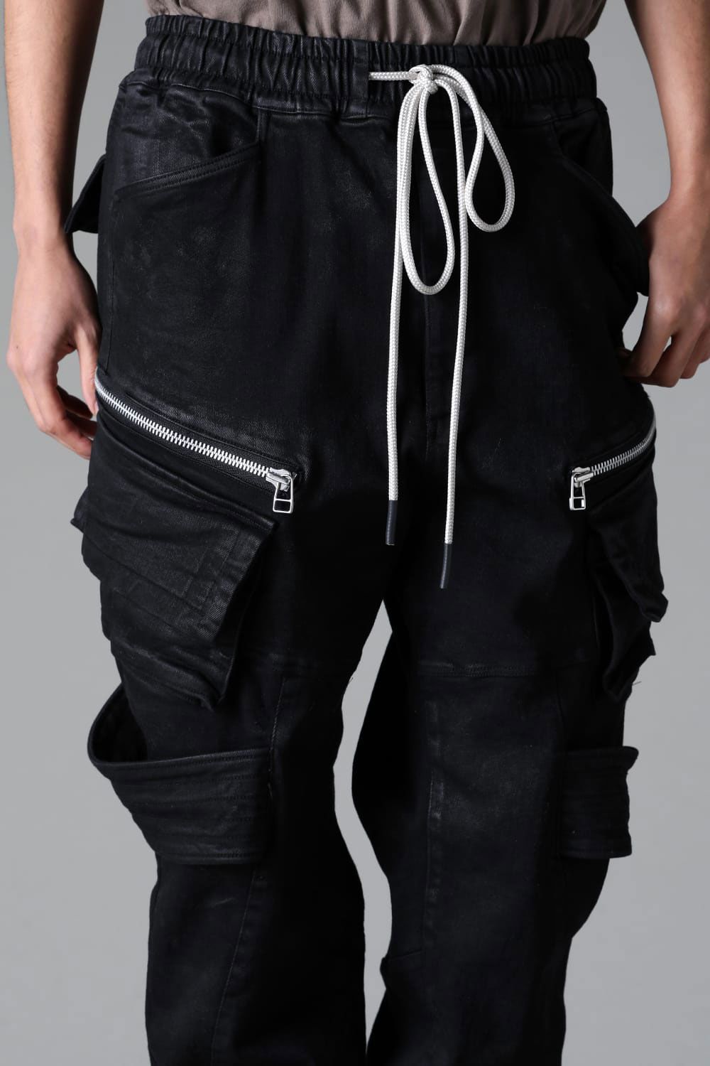 【コーティングあり】ベルトカーゴジョガーデニム / COATED BELT CARGO JOGGER DENIM / ブラック / ag-12064-2