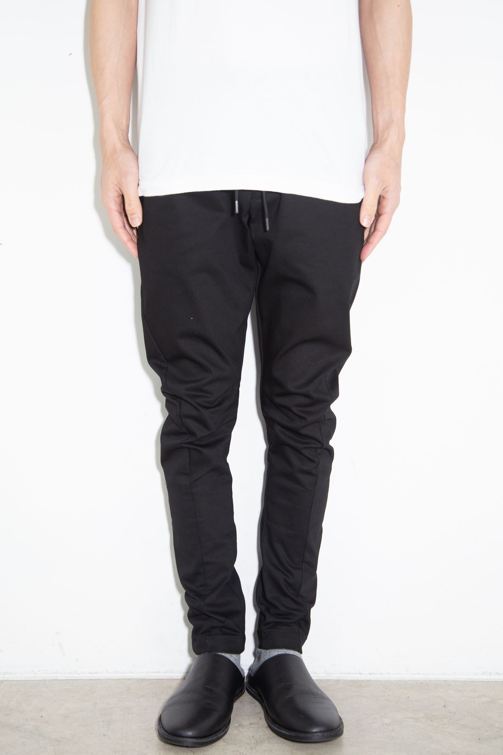 RUBBER STRECH TWILL THREE DIMENSIONAL PANTS / ブラック