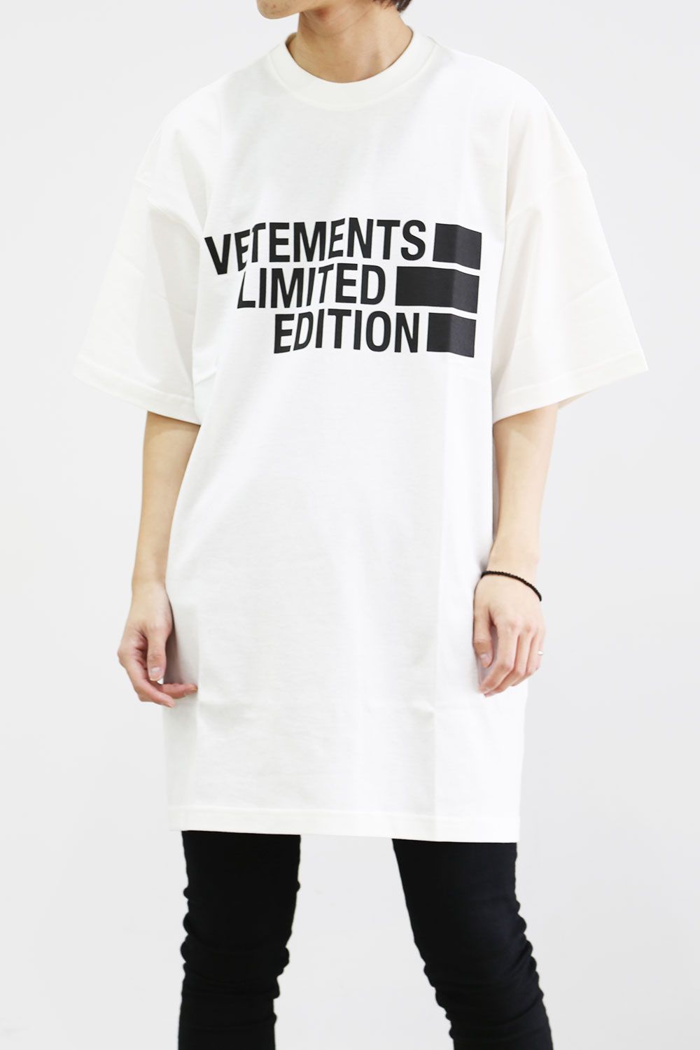 VETEMENTS - BIG LOGO LIMITED EDITION T-SHIRT / ホワイト ...