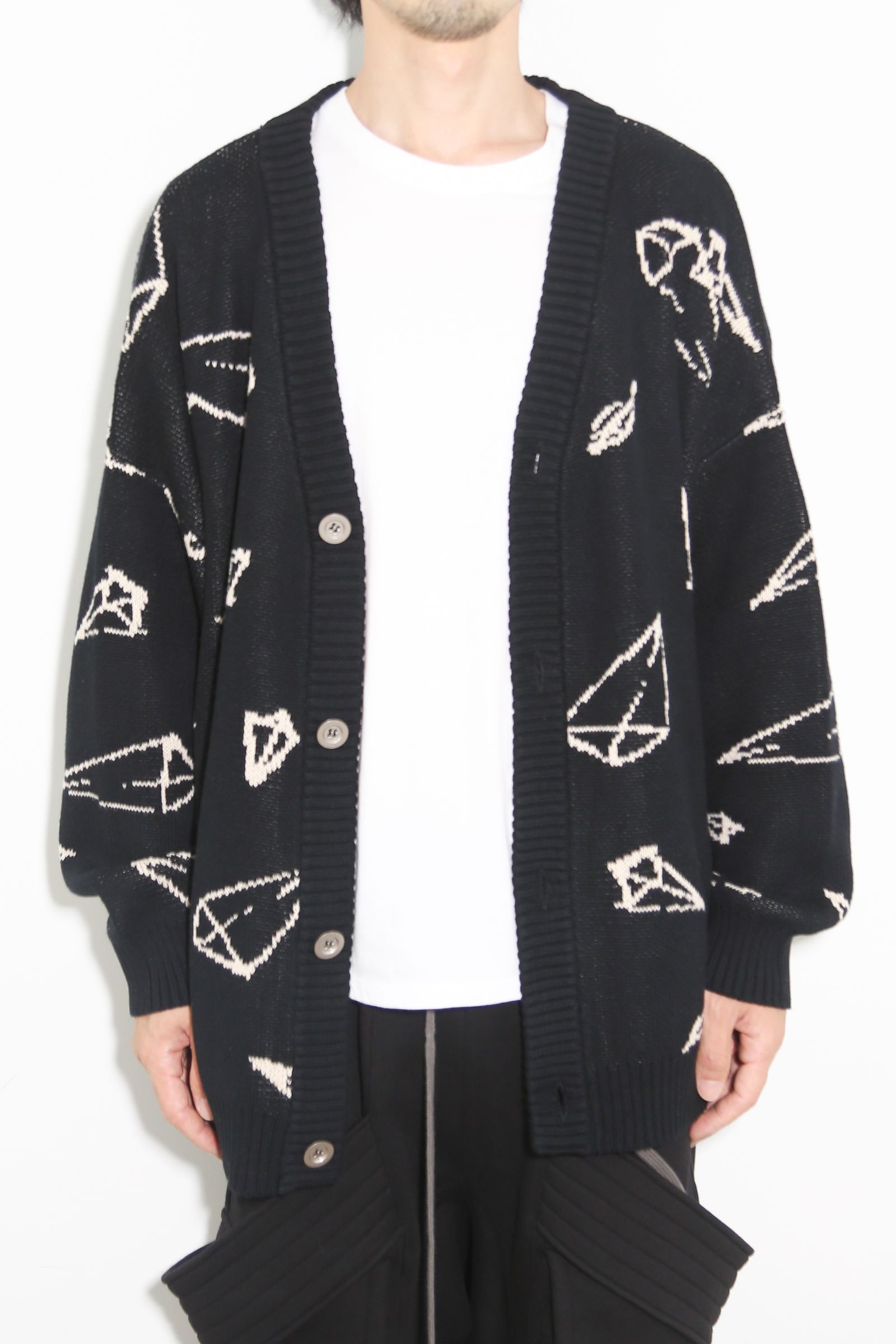 ピラミッド模様オーバーサイズカーディガン / Pyra Pattern Knit Cardigan / ブラック×アイボリー / ag-8010-2