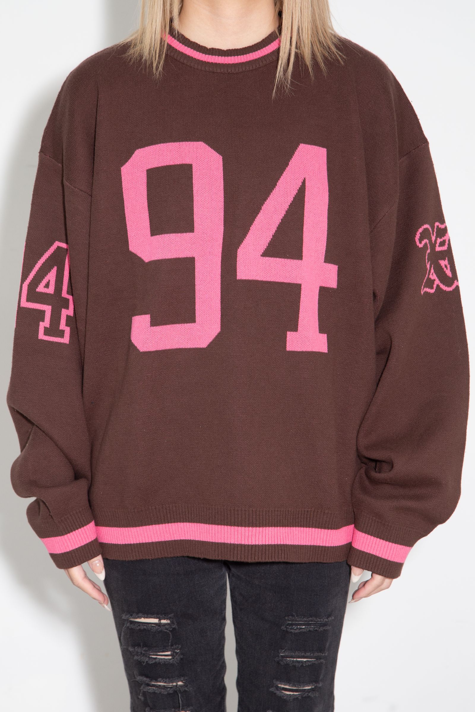 ［ラスト1点］NUMBERING JACQUARD KNIT TOP / ブラウン