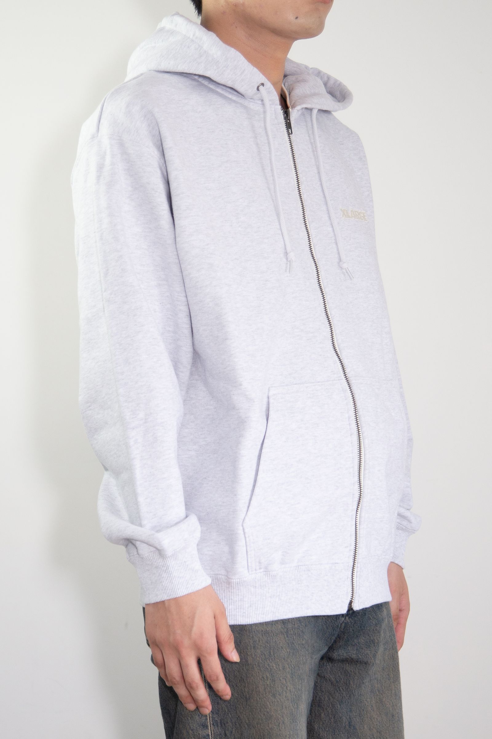 SLANTED OG ZIP HOODED SWEATSHIRT / アッシュ
