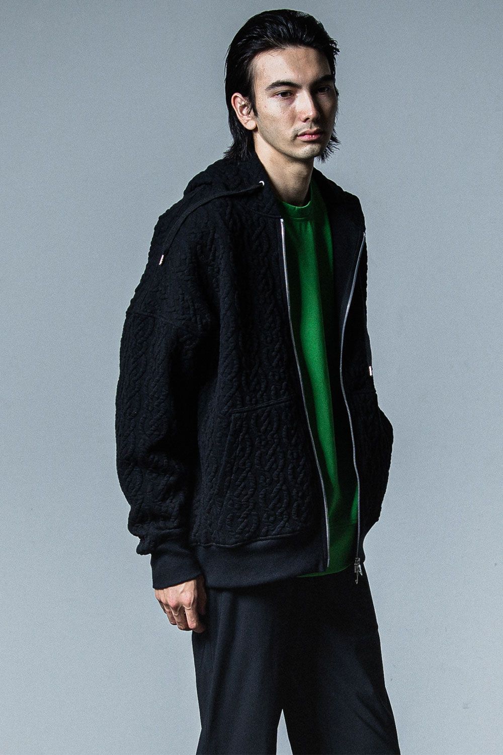 cable drop zip hoodie / ブラック