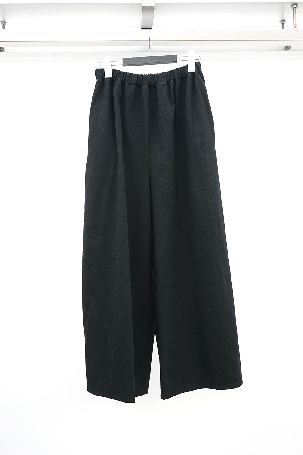 kujaku - Wide Easy Pants with Hem Button / ブラック | Tempt