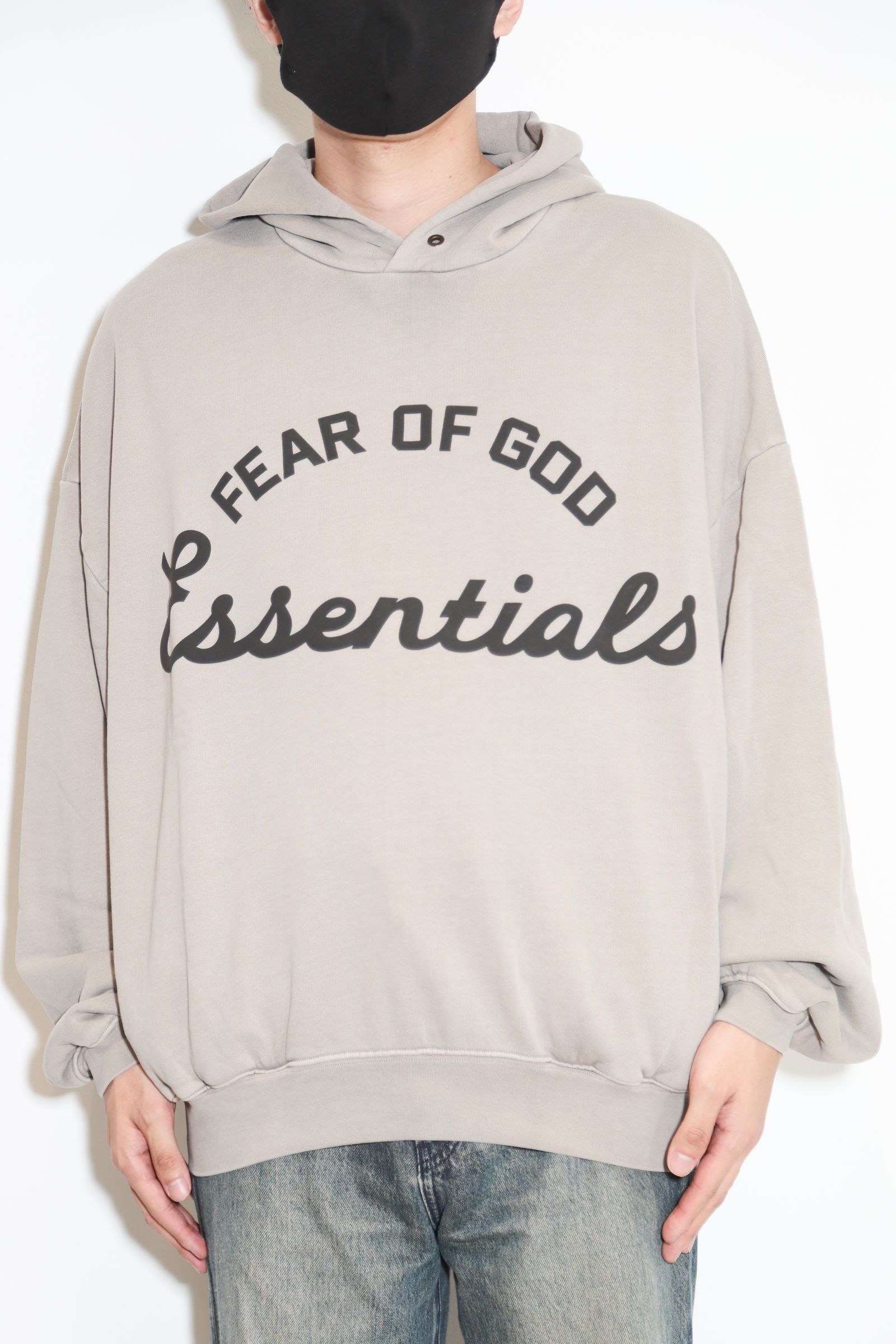 TRAINING 90S HOODIE / フェイデッドシール
