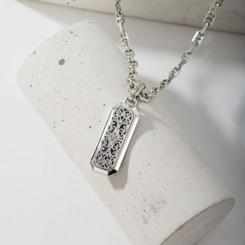 Pendant in Sterling silver / GP046