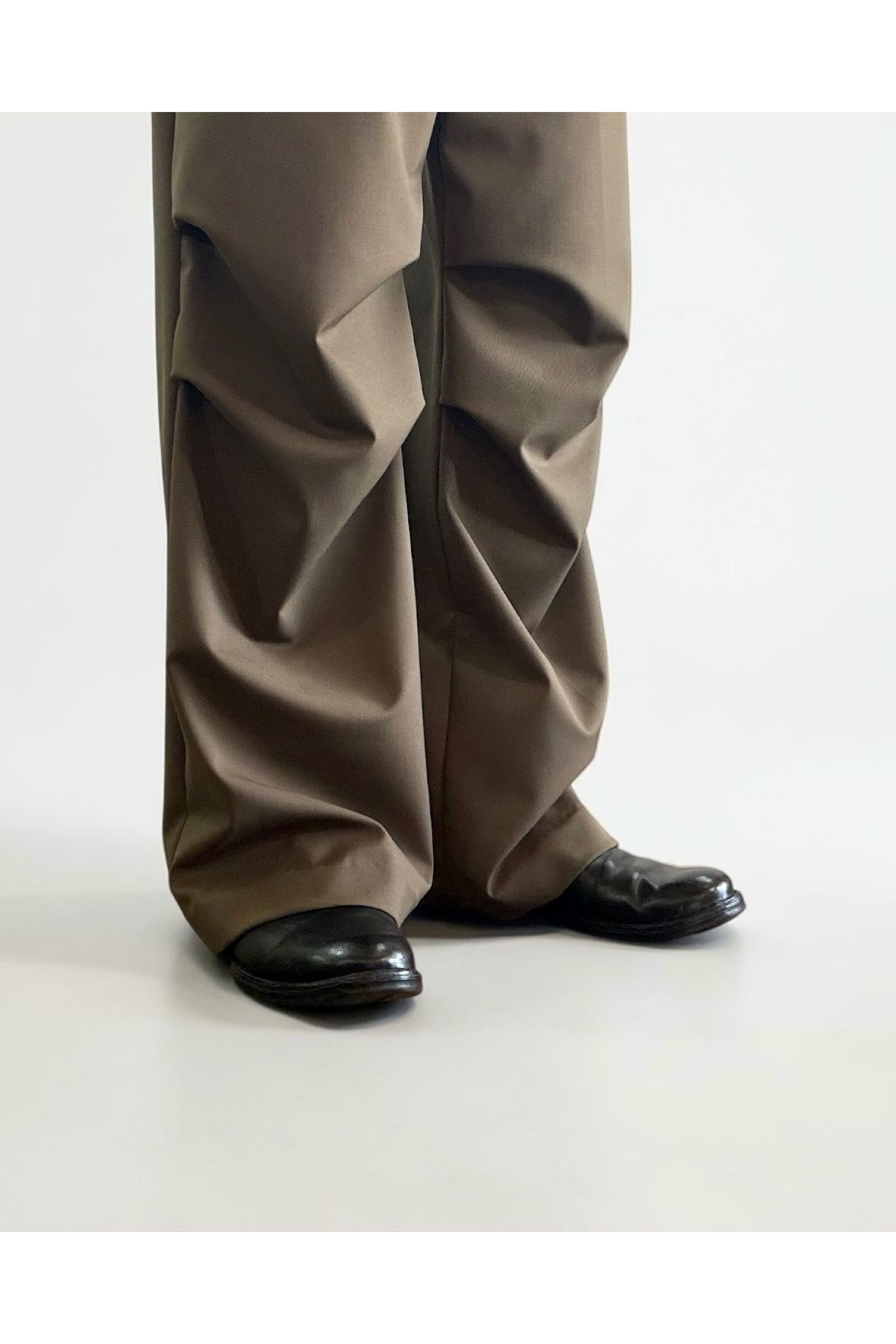 UTILITY FORMAL-PT / ユーティリティフォーマルパンツ : スラックス - KHAKI