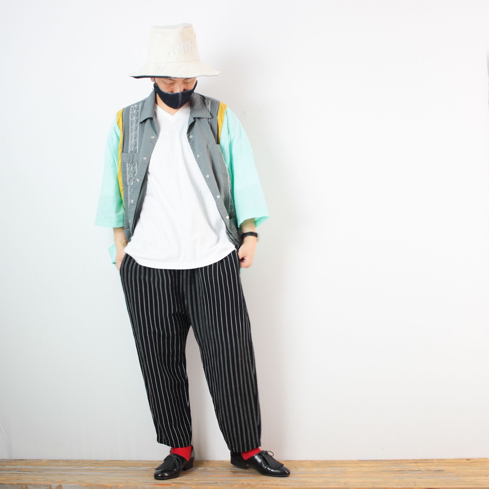 STYLE NO. 1842