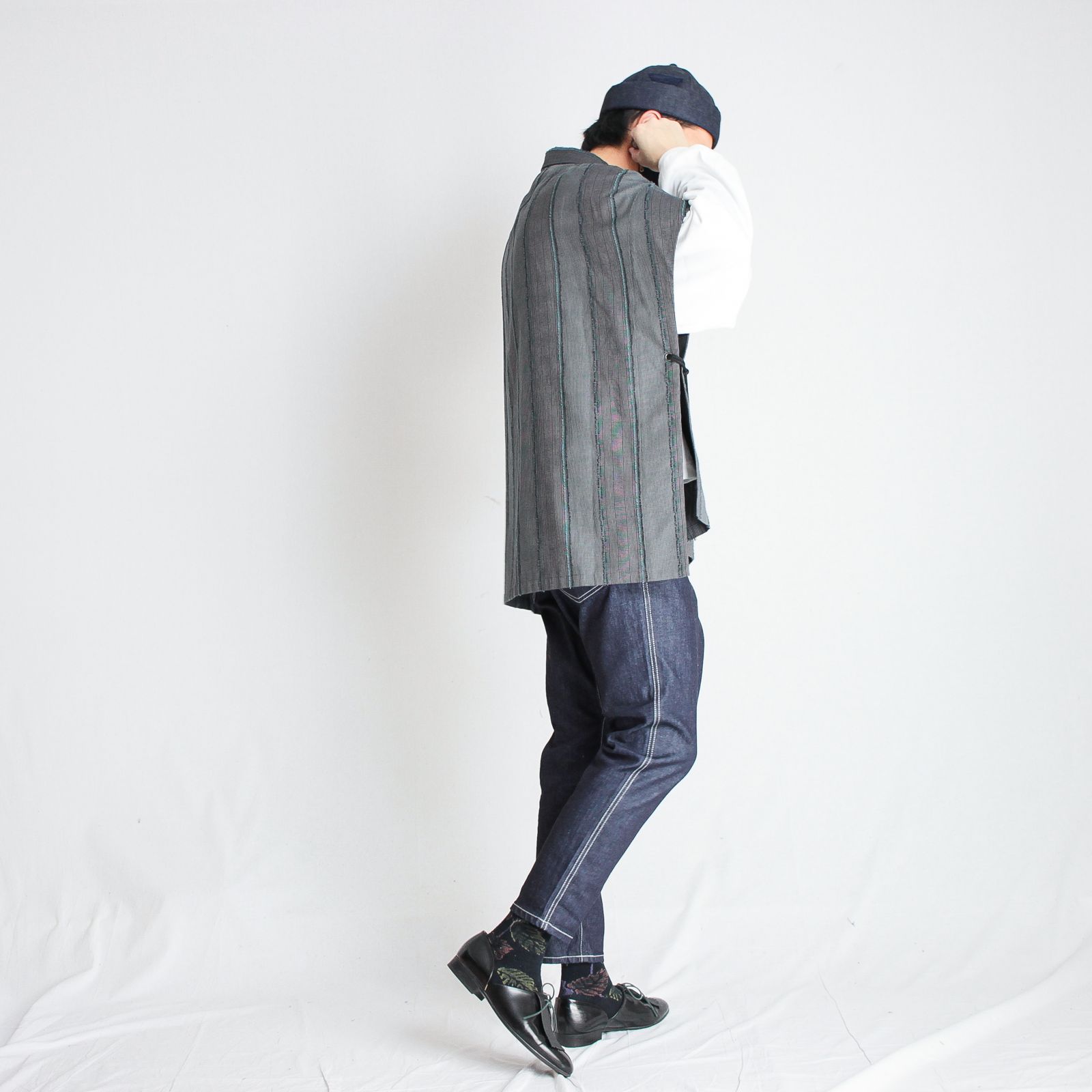 STYLE NO. 2047
