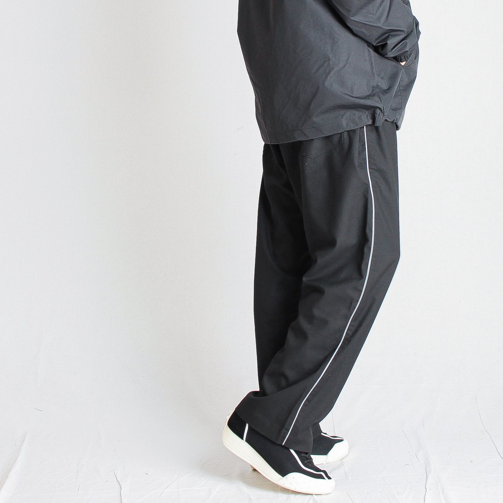 STYLE NO. 2002