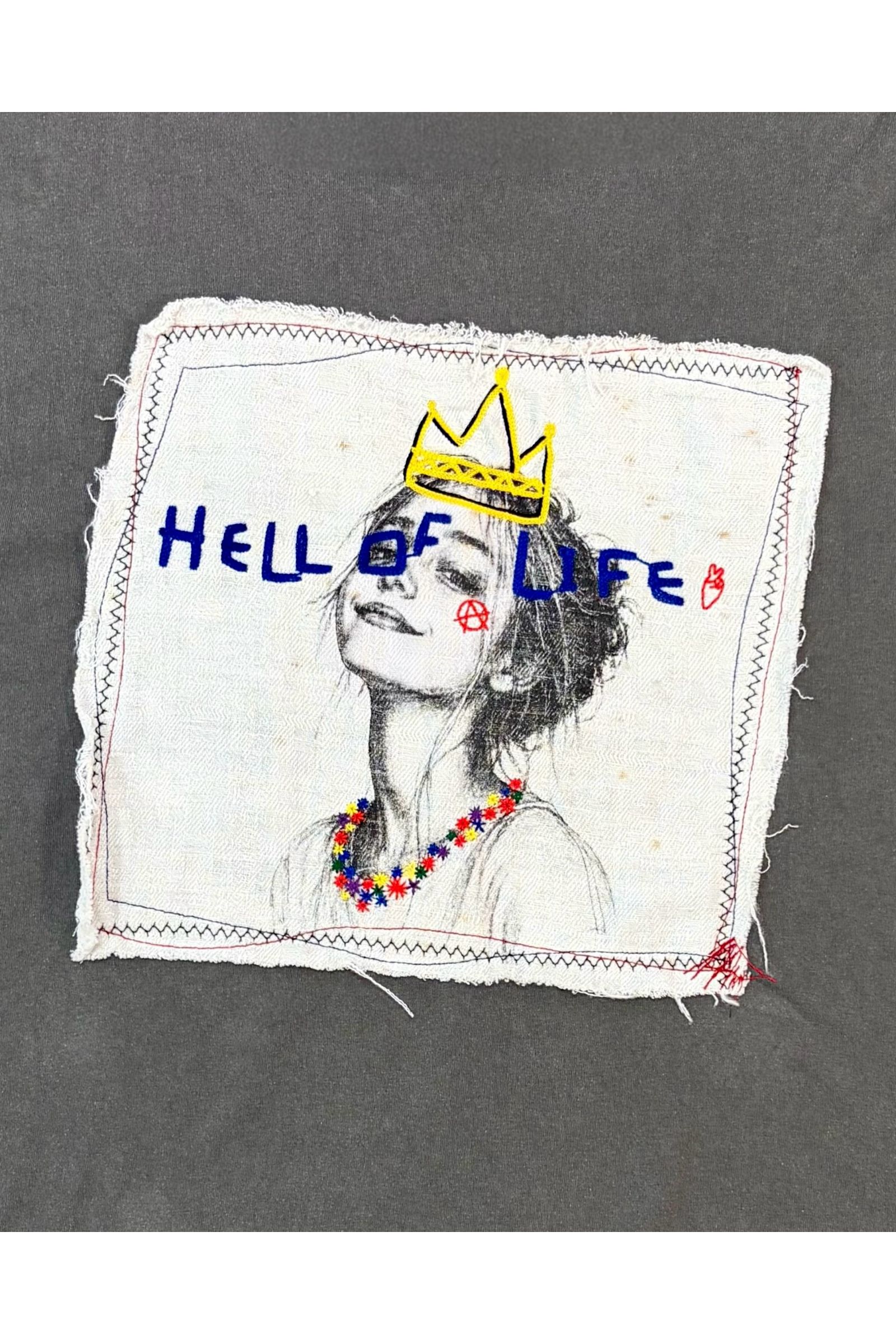 HELL OF A LIFE-TEE / ヘル オブ ア ライフ Tシャツ : 刺繍デザインTシャツ - GRAY