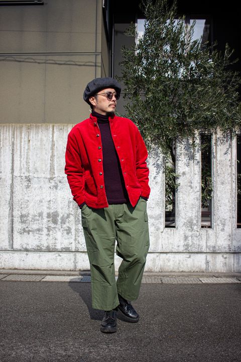 真っ赤なコール天ジャケットを使ったコーデ『傳tutaee + RYU + COTTON PAN + roundabout』