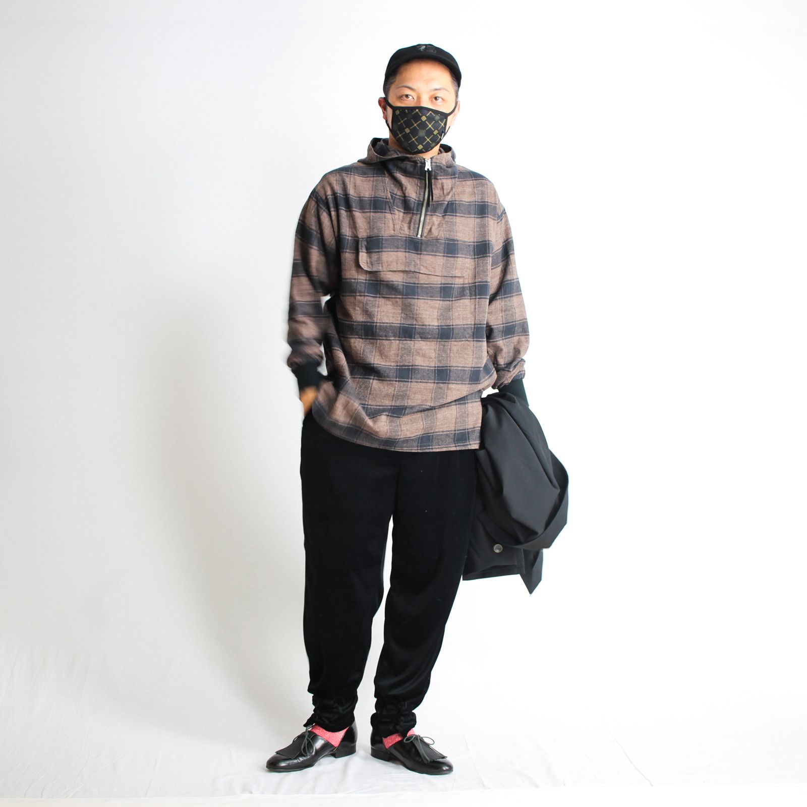 STYLE NO. 1904