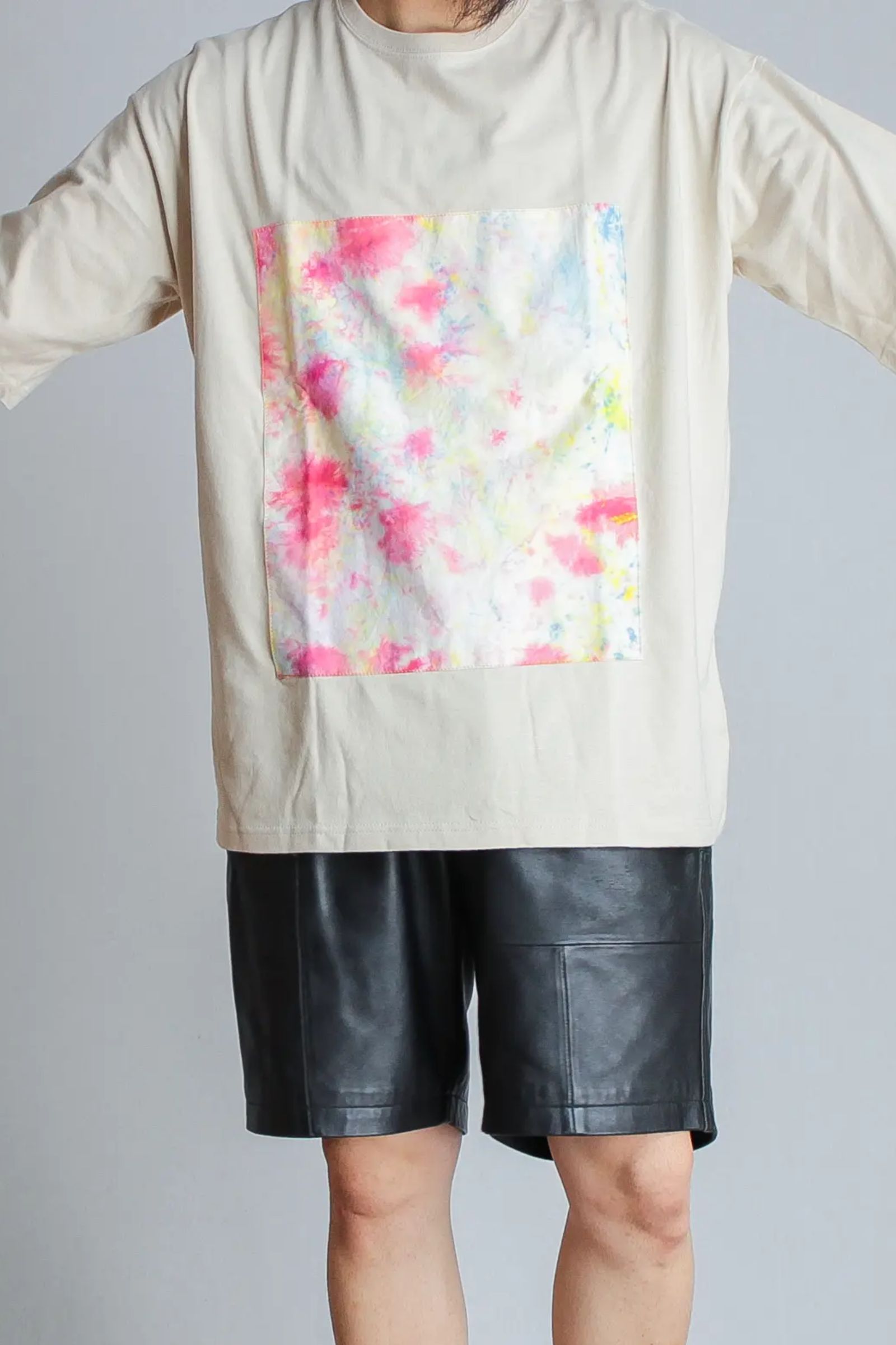 ムラ染めパネルTシャツ