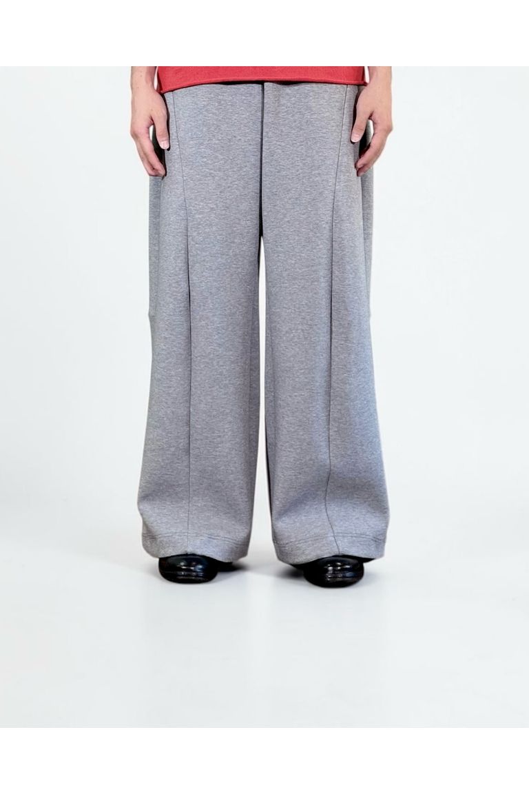身長172cm : Size RELAX着用