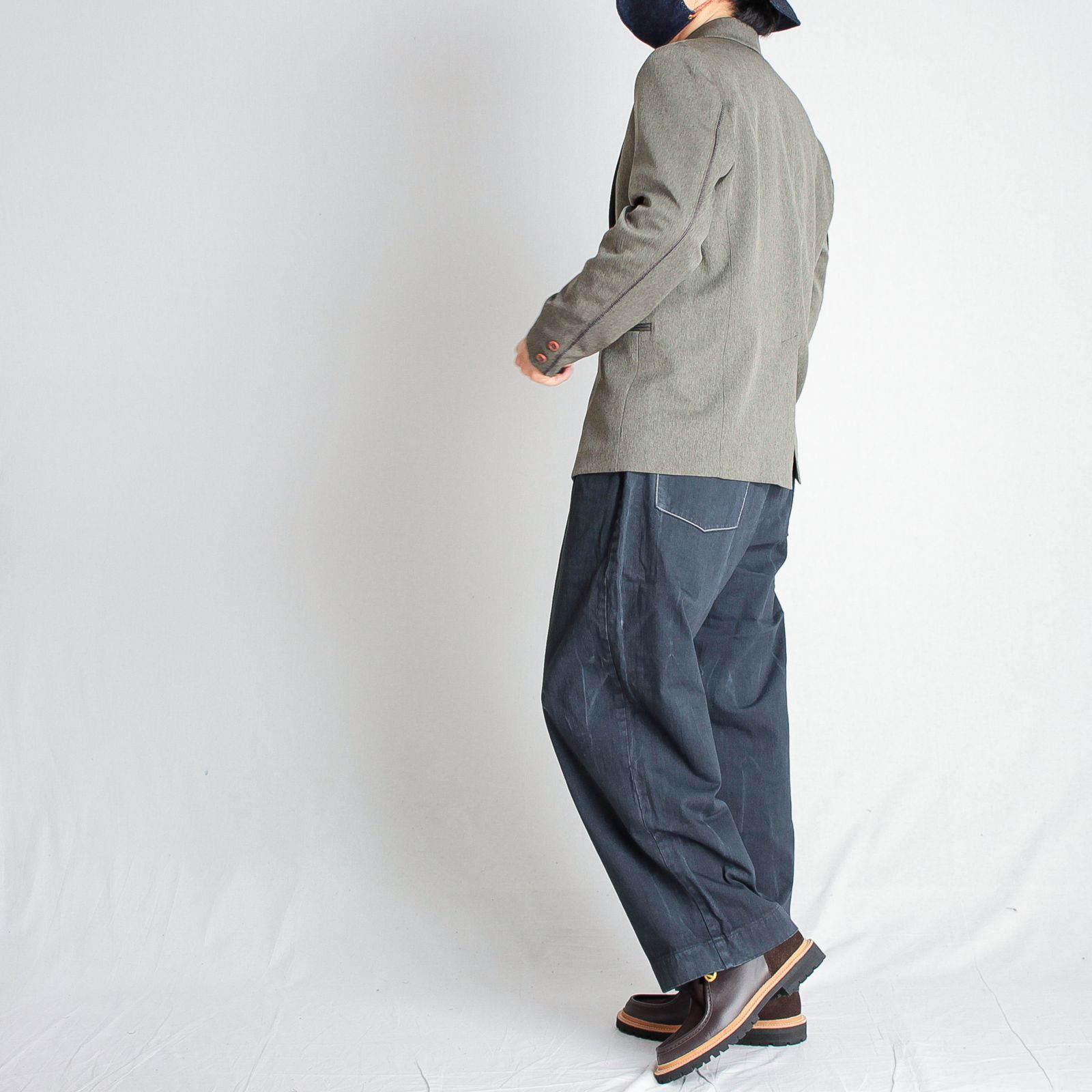 STYLE NO. 2042