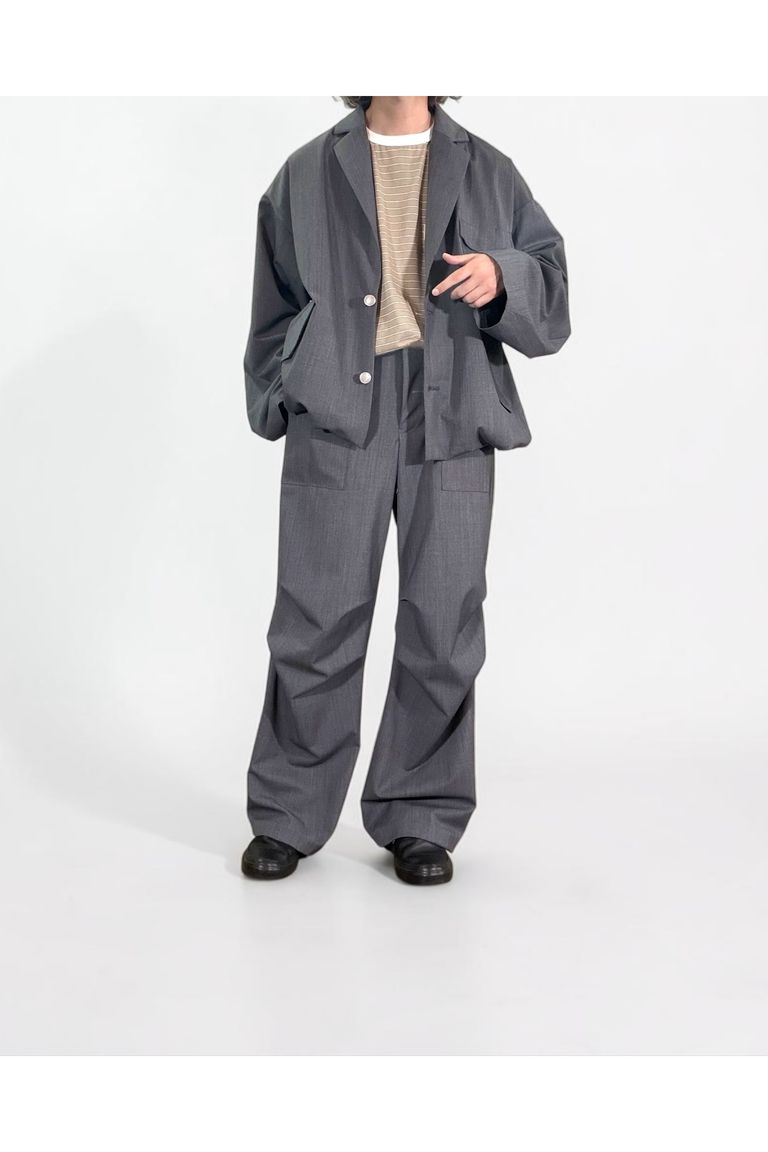 身長172cm : Size RELAX着用
