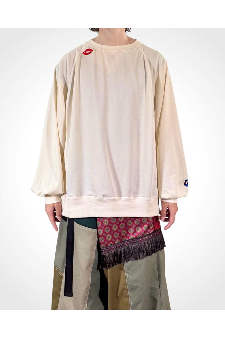 身長172cm : Size RELAX着用