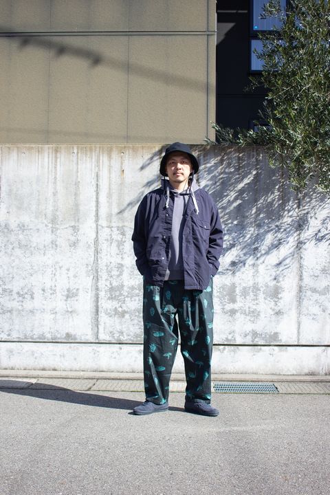 春先のお出かけはこんな感じで『Frame switchwear + chloro + roundabout』