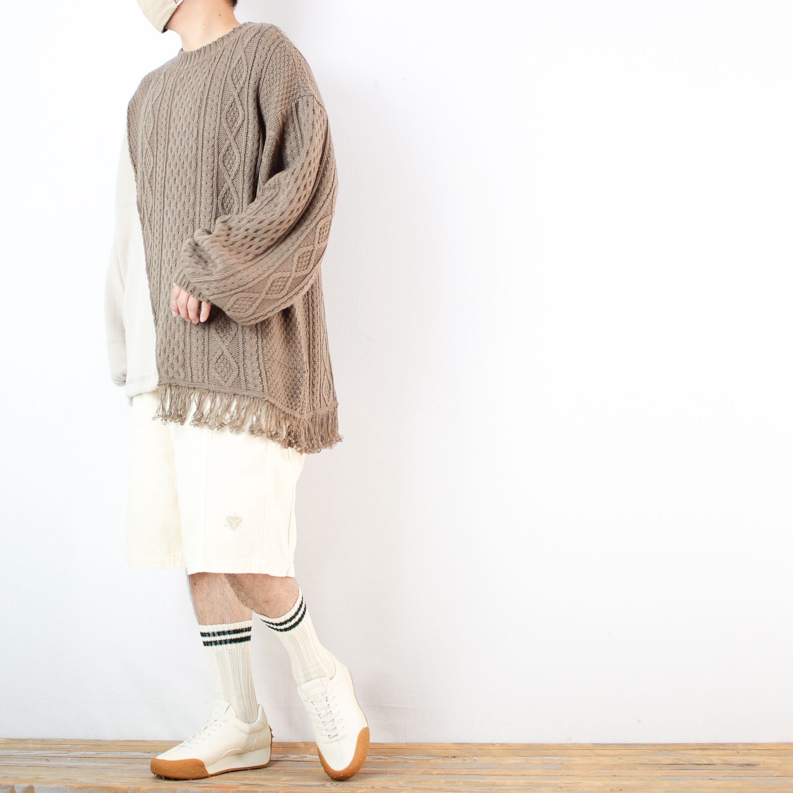 STYLE NO. 1899