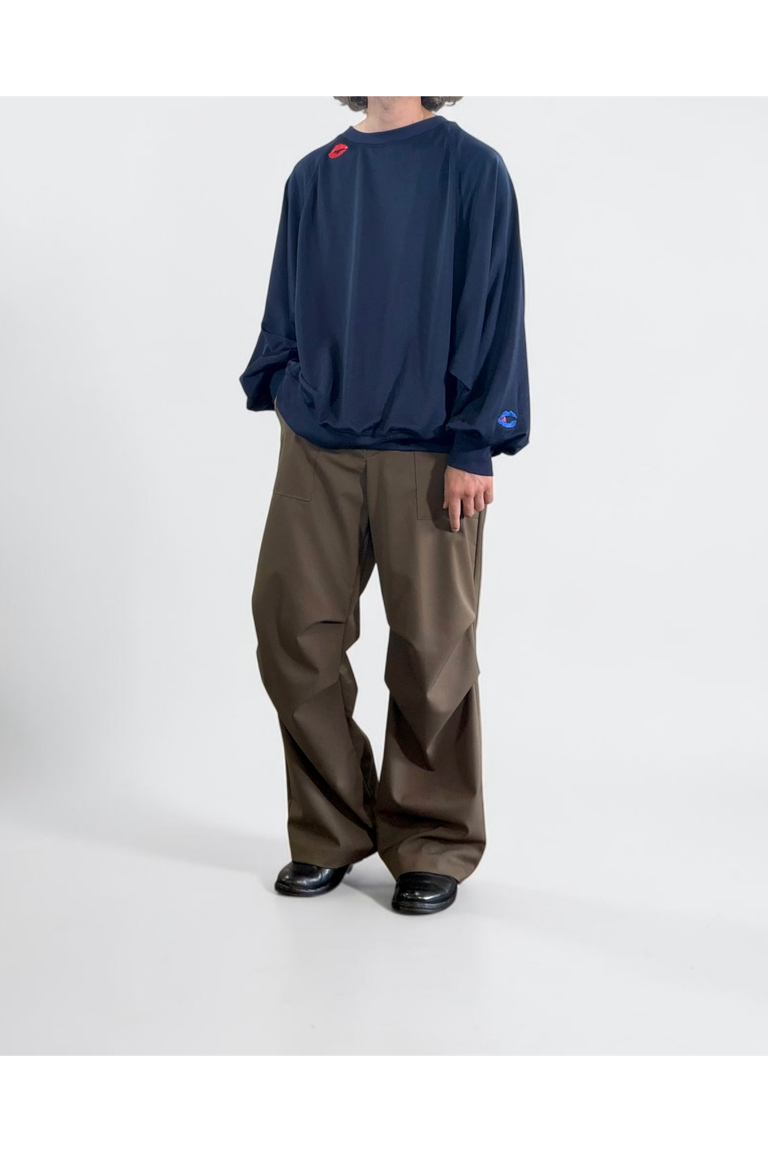 身長172cm : Size RELAX着用