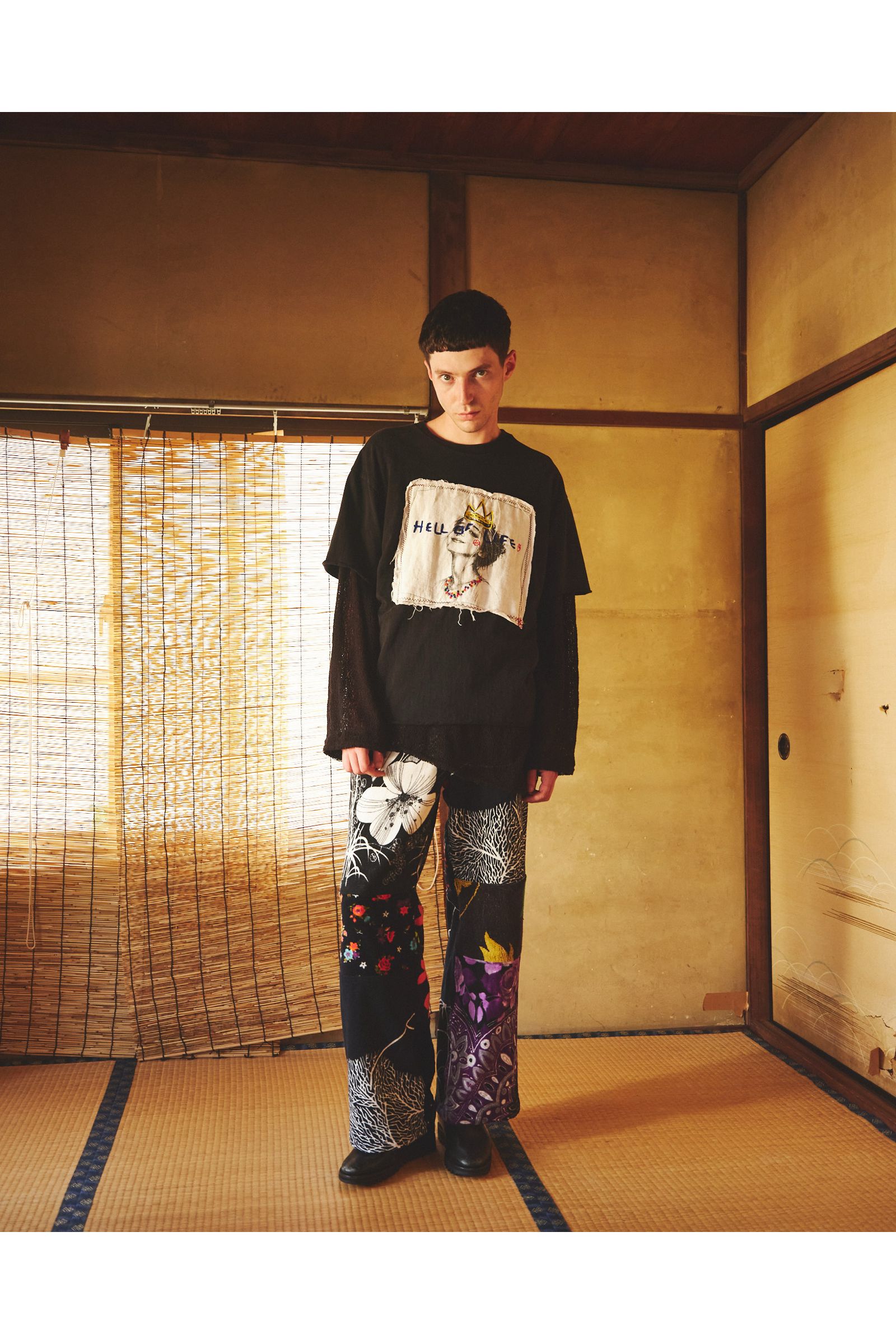 HELL OF A LIFE-TEE / ヘル オブ ア ライフ Tシャツ : 刺繍デザインTシャツ - BLACK