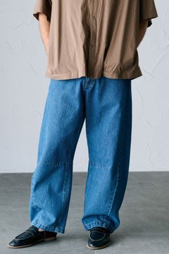 DEGAS / CURVE DENIM カーブシルエットデニムパンツ - INDIGO