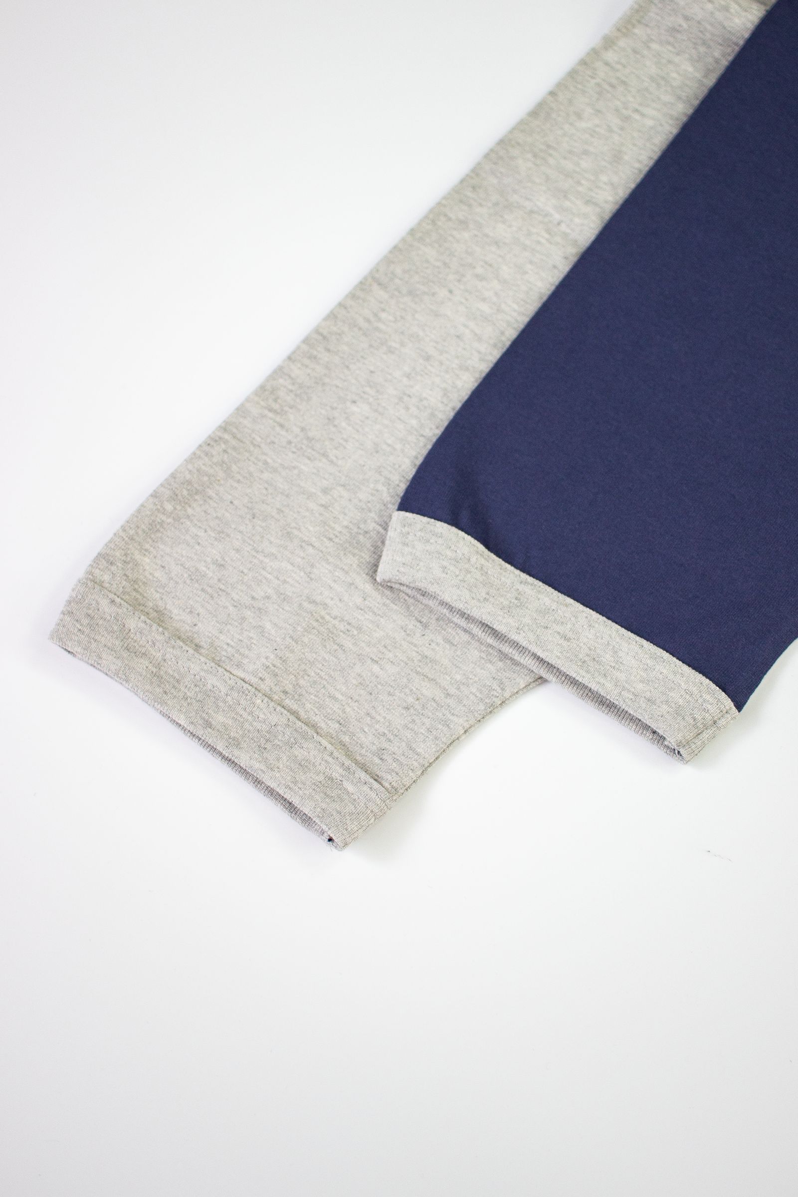 BI COLOR SLEEVE TOP / バイカラースリーブトップ "NAGEL" - GRAY