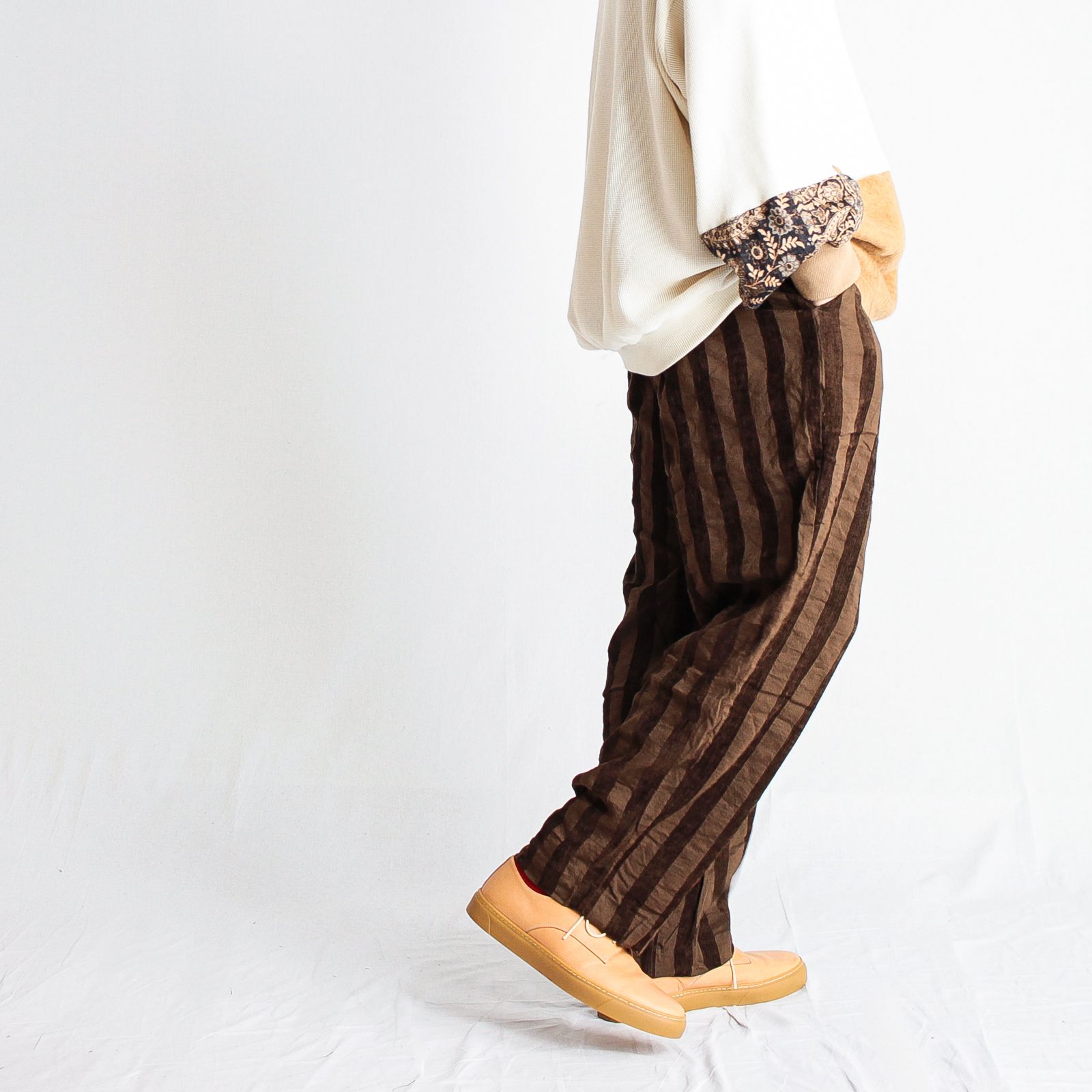 STYLE NO. 1947