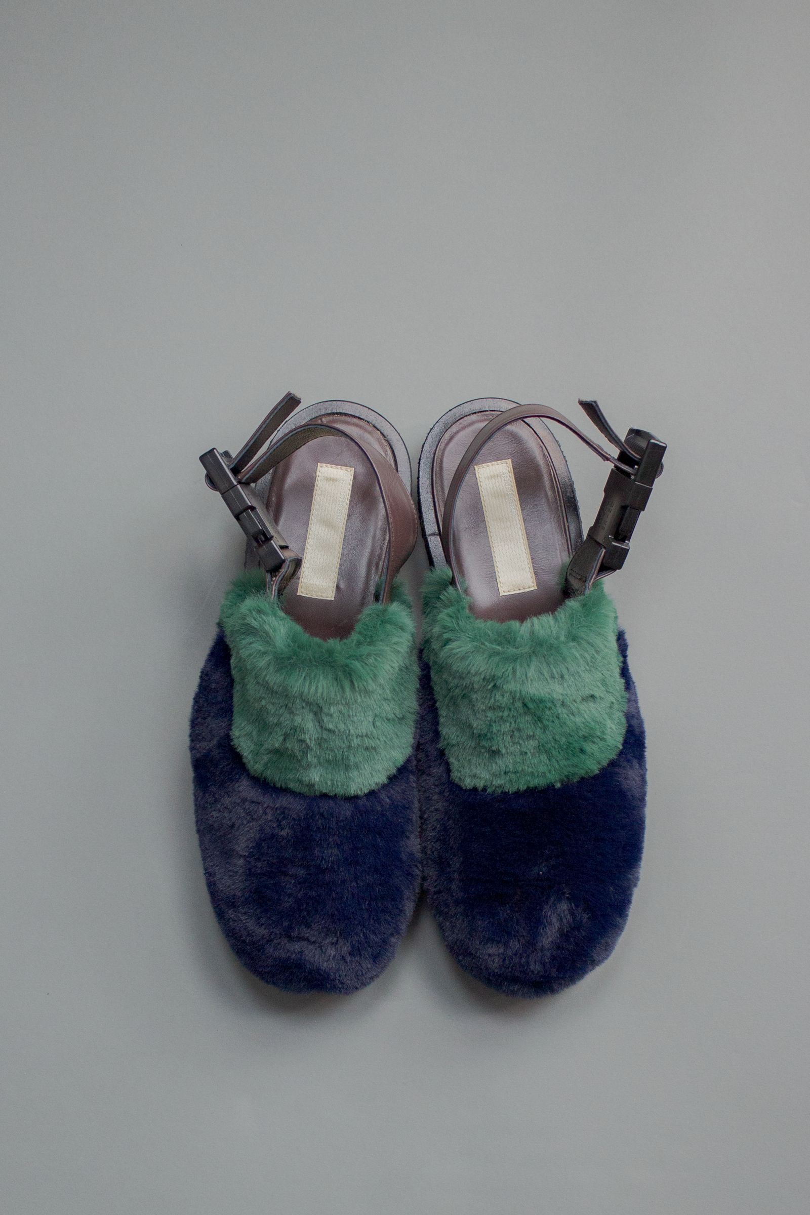 存在感抜群のエコファースリッポン【ur slip-on】