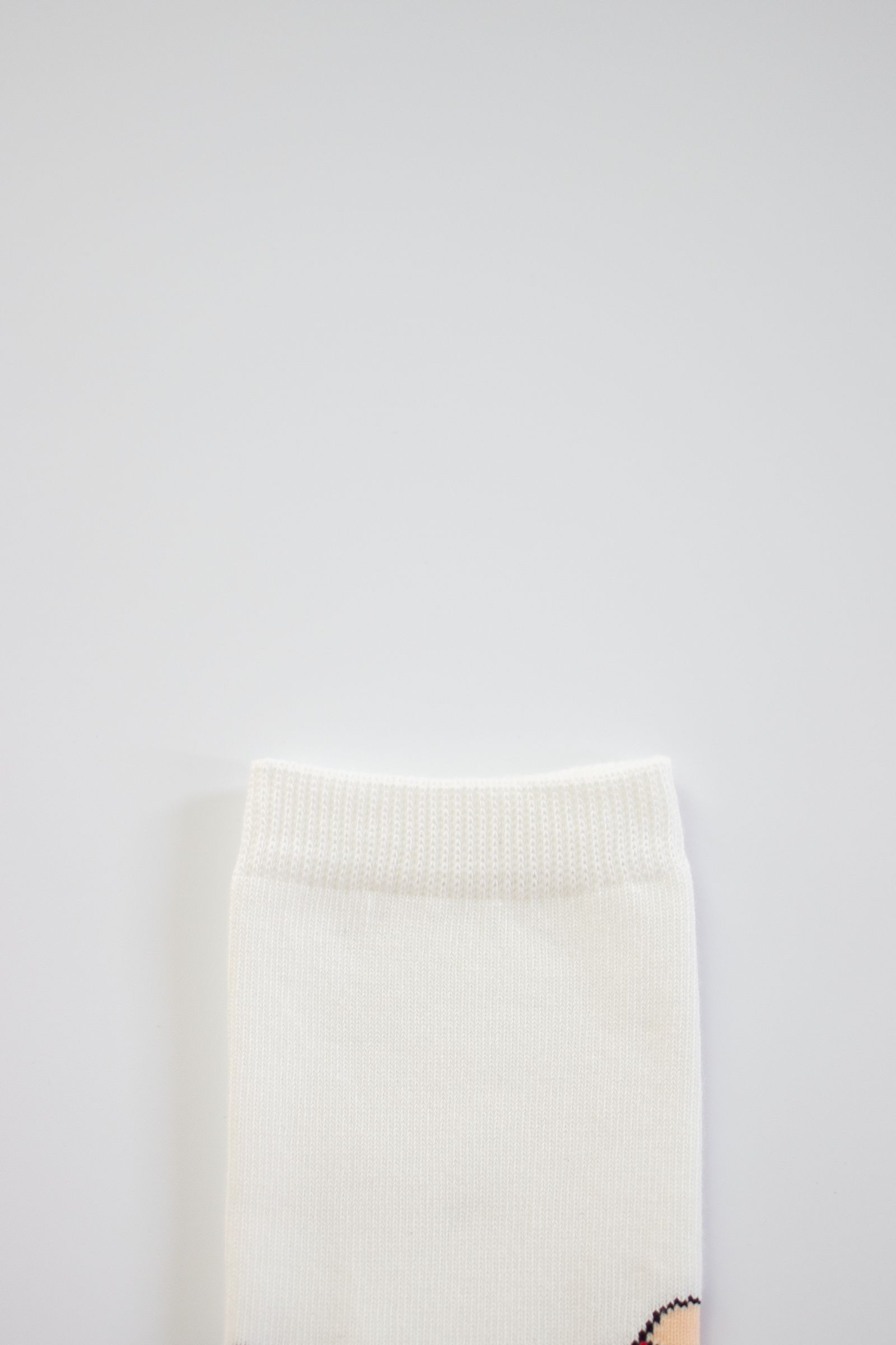 HERALD - WHITE