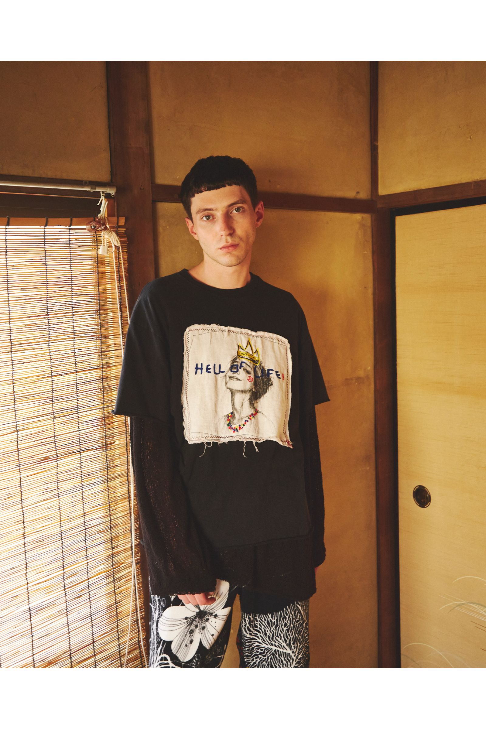 HELL OF A LIFE-TEE / ヘル オブ ア ライフ Tシャツ : 刺繍デザインTシャツ - BLACK