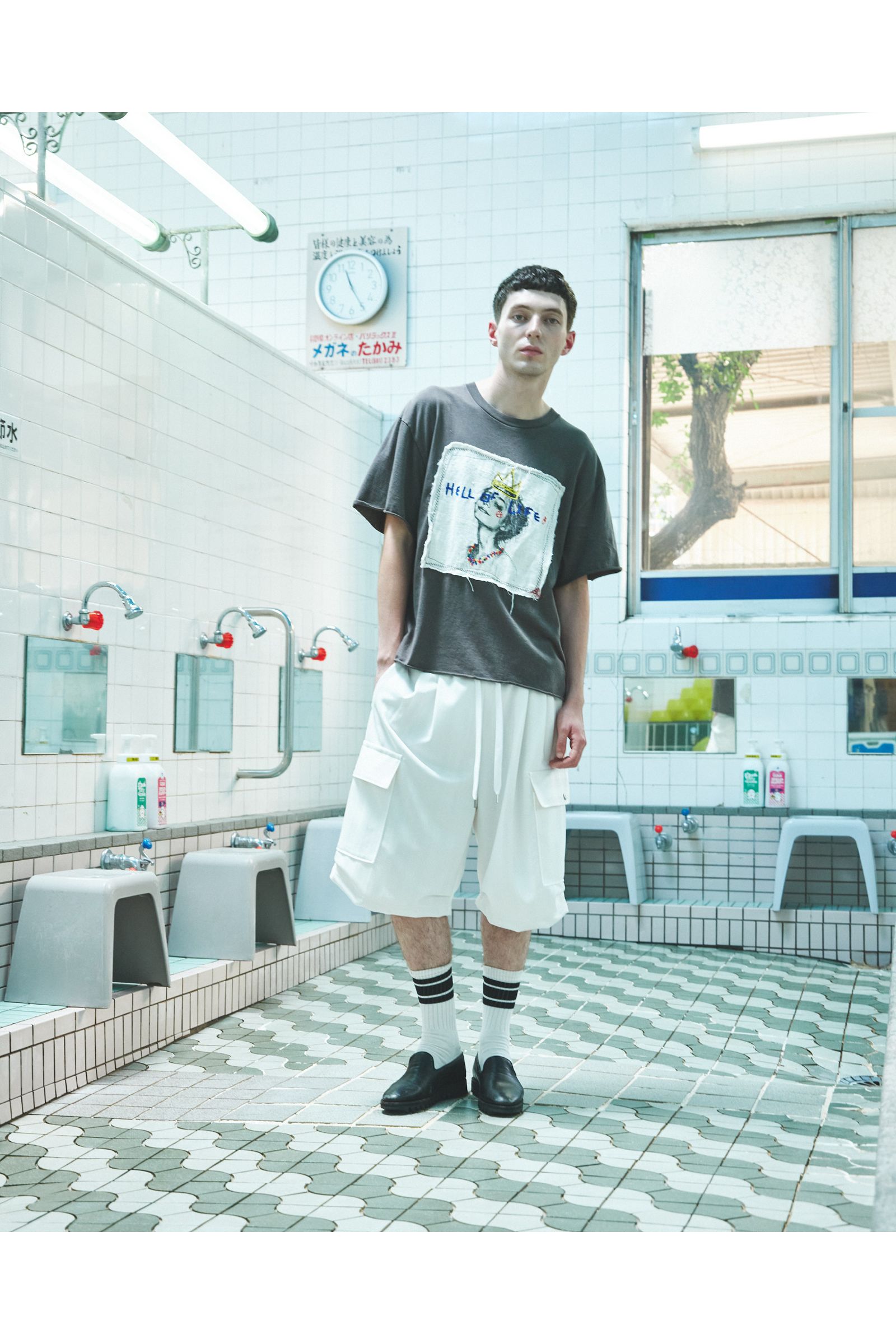 HELL OF A LIFE-TEE / ヘル オブ ア ライフ Tシャツ : 刺繍デザインTシャツ - GRAY