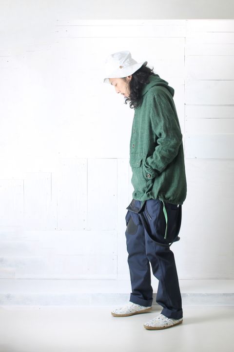 撥水の効いた春服。あなたなら何処に着て行きますか?