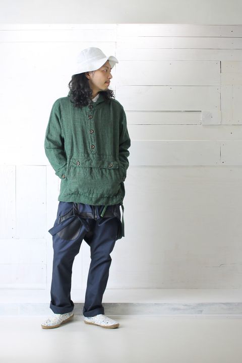 撥水の効いた春服。あなたなら何処に着て行きますか?