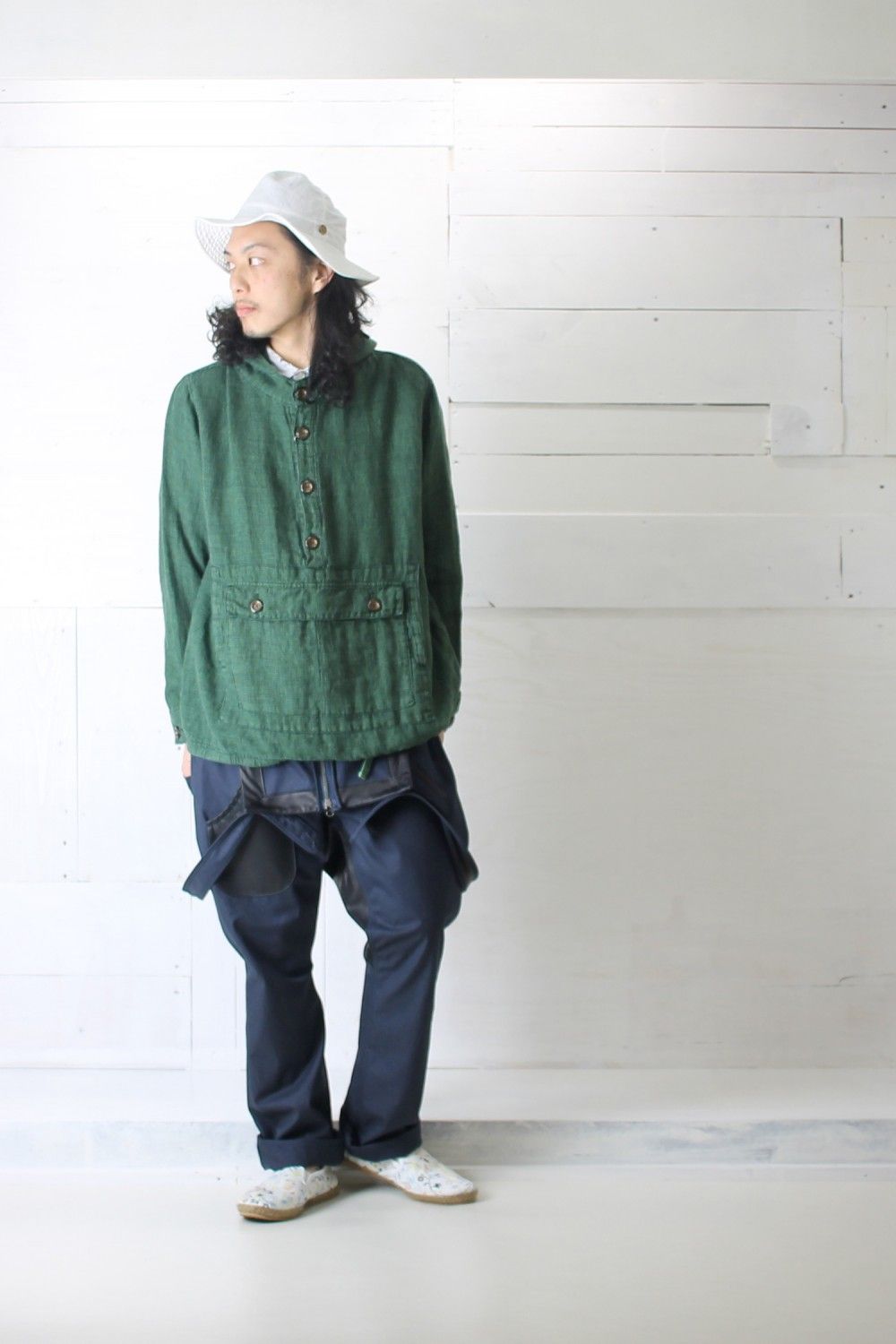 撥水の効いた春服。あなたなら何処に着て行きますか?