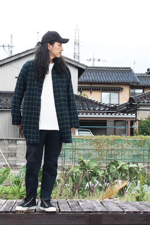 サッと羽織れば秋スタイル