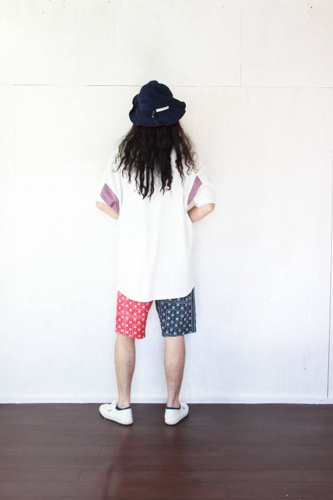 赤とネイビー。時々パープル。