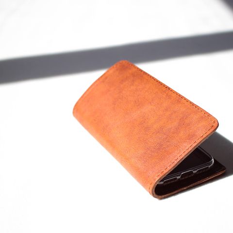 牛革スマホカバー