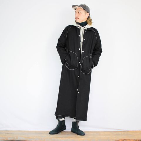 RYUのロングコートを使ったコーディネート【月曜日】