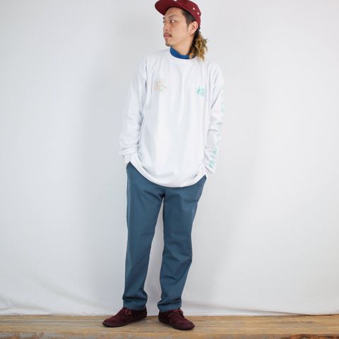 cobachiの刺繍長袖Tシャツを使ったコーディネート【月曜日】