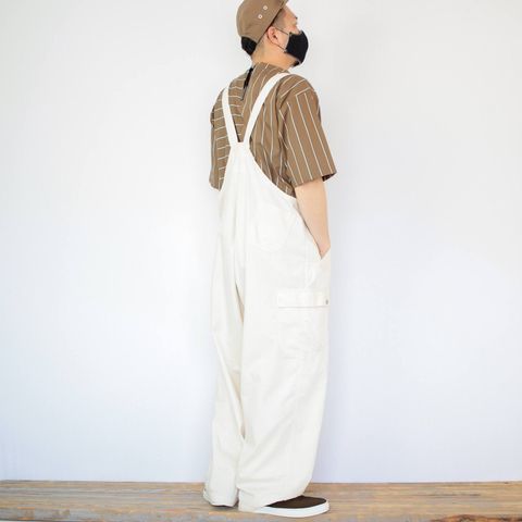 kelenのバックジップシャツを使ったコーディネート【1日目】