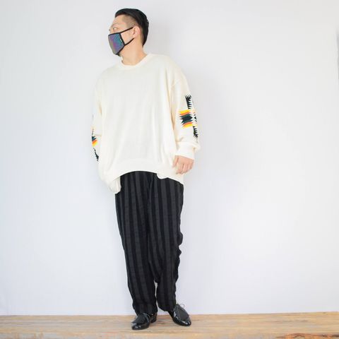 kelenのストライプ2タックパンツを使ったコーディネート【3日目】